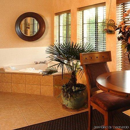 Inn On Barons Creek Fredericksburg Phòng bức ảnh
