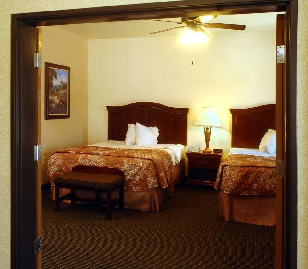 Inn On Barons Creek Fredericksburg Phòng bức ảnh