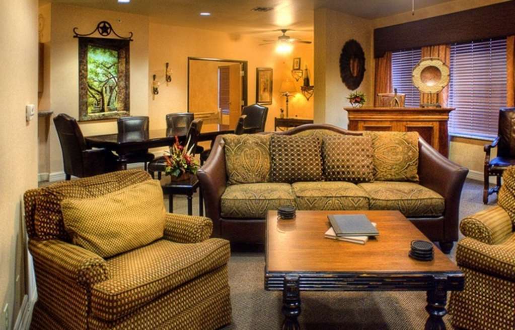 Inn On Barons Creek Fredericksburg Phòng bức ảnh