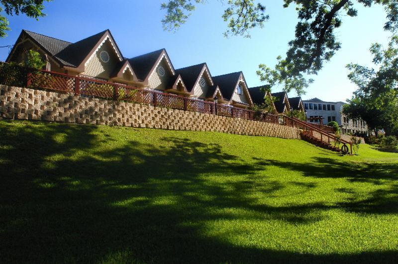 Inn On Barons Creek Fredericksburg Ngoại thất bức ảnh