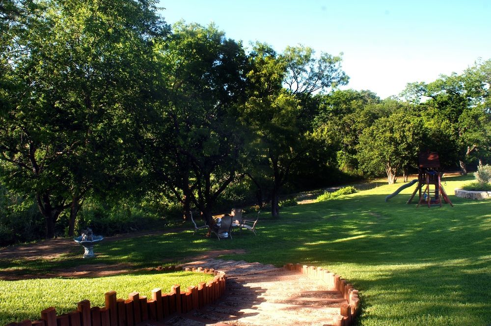 Inn On Barons Creek Fredericksburg Ngoại thất bức ảnh